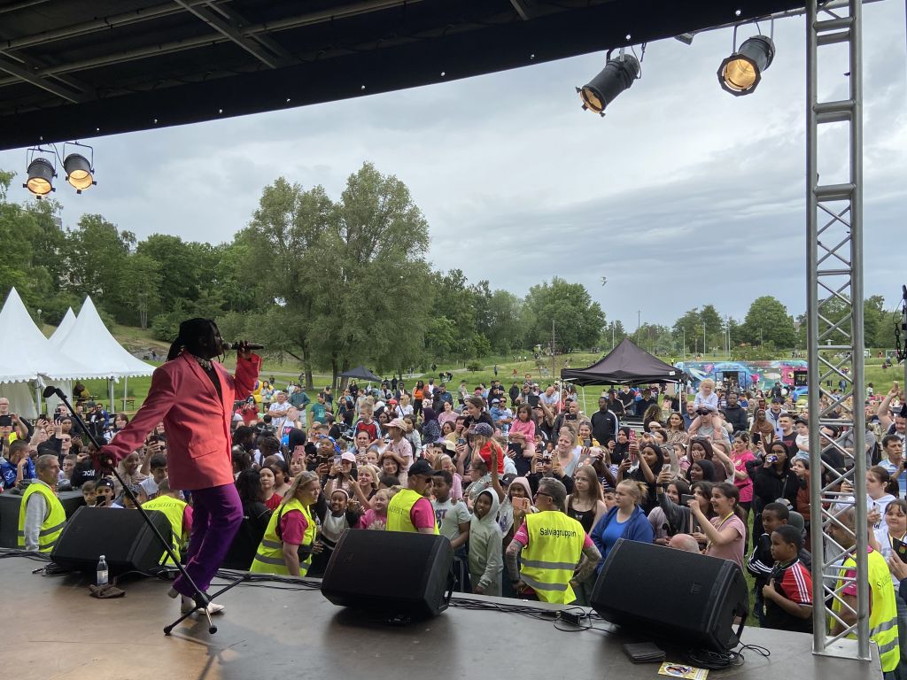 Tusse gästade årets Gårdstensdag och 25 årsfirande